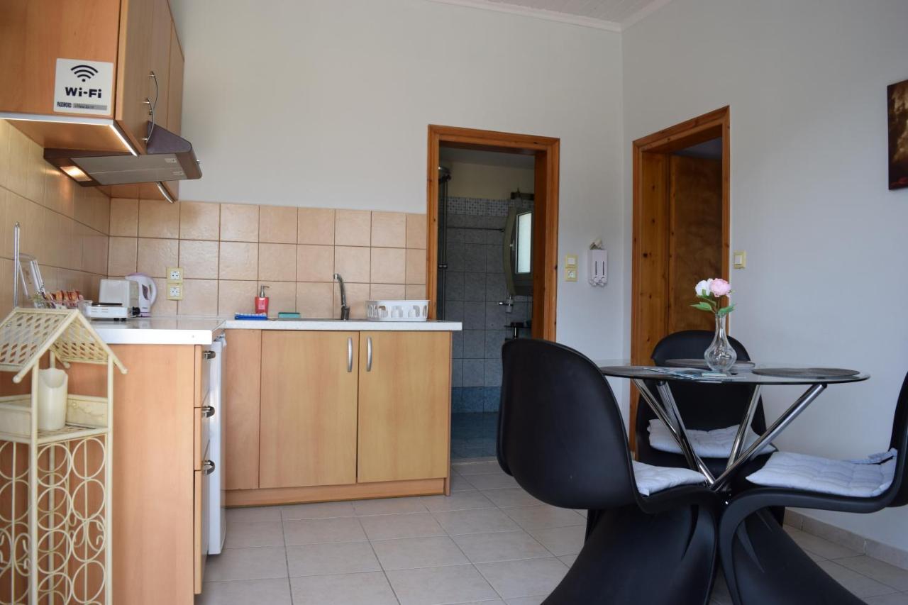 Val Di Compare Apartments Vathy  Esterno foto