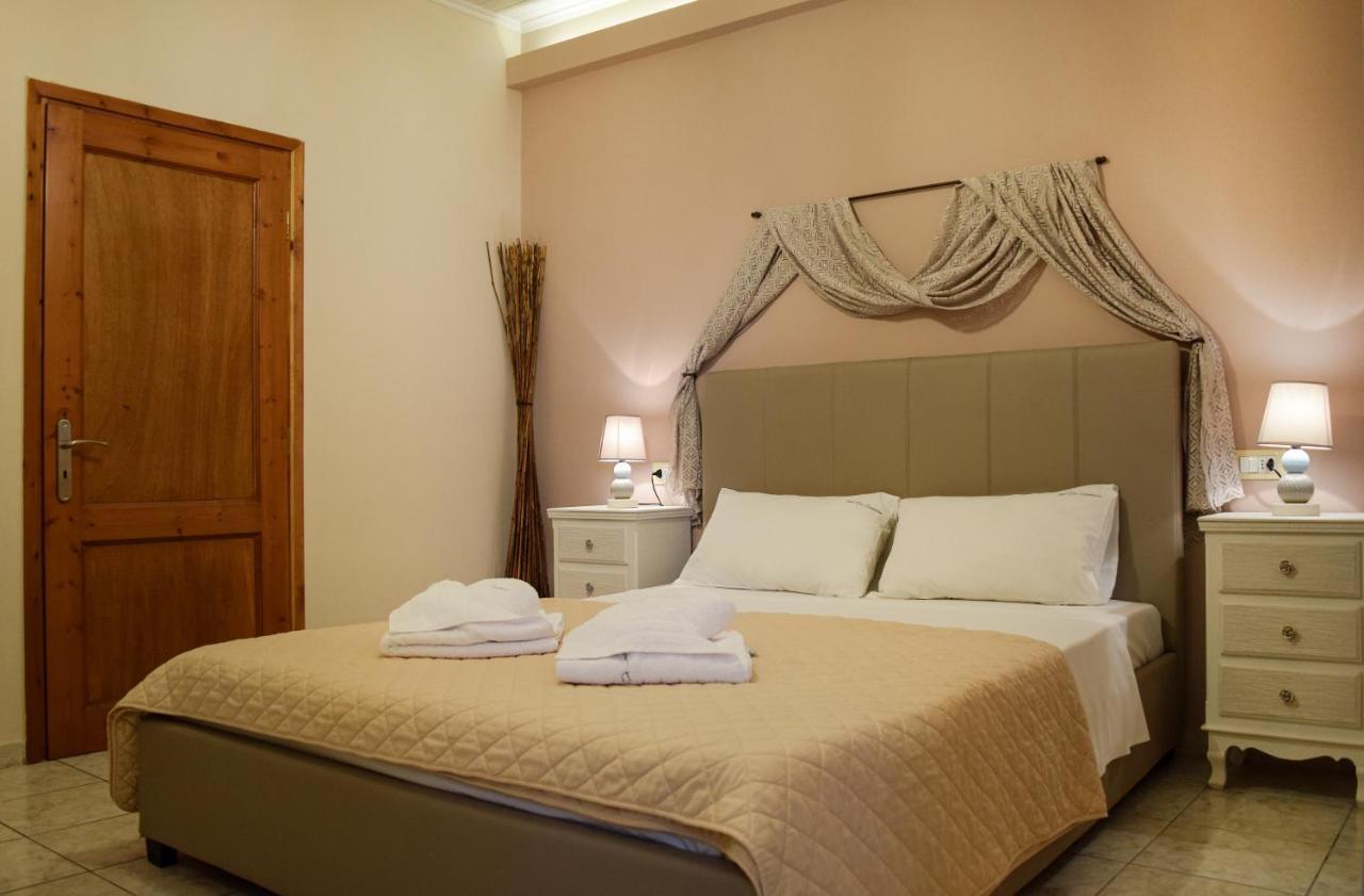 Val Di Compare Apartments Vathy  Esterno foto
