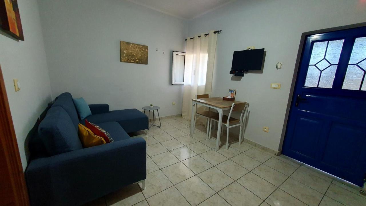 Val Di Compare Apartments Vathy  Esterno foto